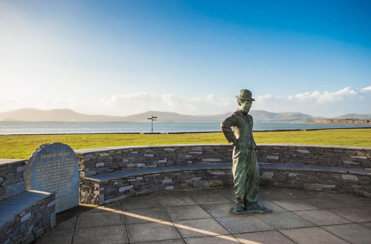 Large House With Adjoining Cottage Close To Waterville Exterior foto